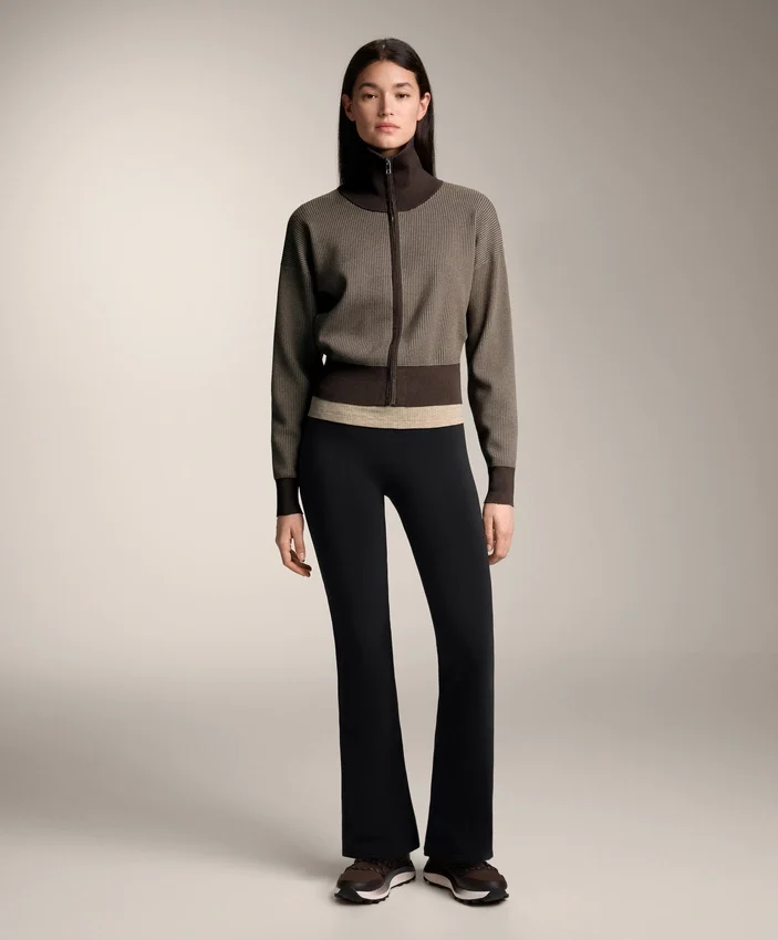 Flare Extra Warm Nahtlose Super-High-Rise-Hose Flare Extra Warm Nahtlose Super-High-Rise-Hose