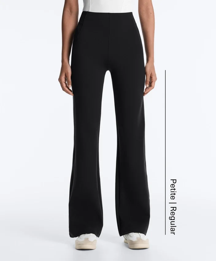 Flare-Hose mit hoher Taille im Neopren-Look Flare-Hose mit hoher Taille im Neopren-Look