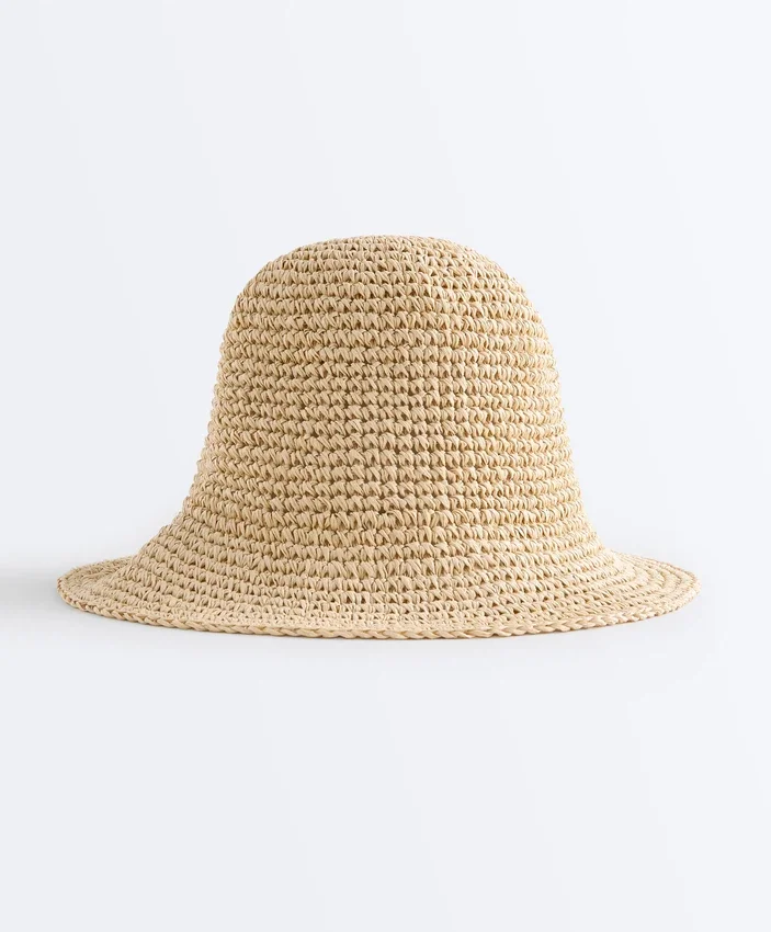 Geflochtener Bucket-Hut im Raffia-Look Geflochtener Bucket-Hut im Raffia-Look