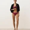Geometrisches Jacquard-Halter-Bikinioberteil Geometrisches Jacquard-Halter-Bikinioberteil