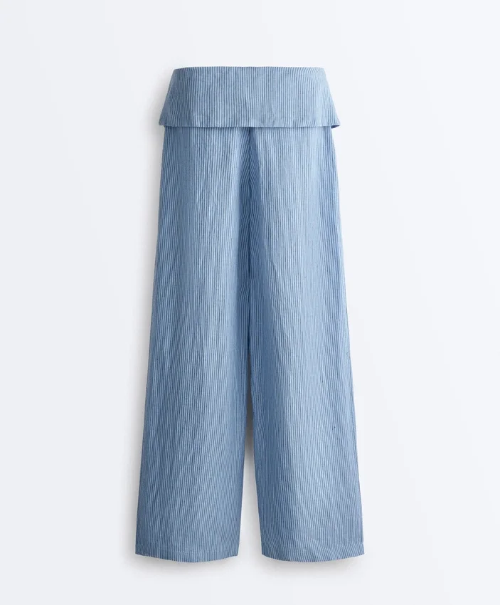 Gerade geschnittene Hose aus 100 % Leinen mit umgeschlagenem Bund Gerade geschnittene Hose aus 100 % Leinen mit umgeschlagenem Bund
