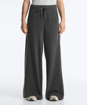 Gerade geschnittene Hose aus Fleece-Baumwollmischung Gerade geschnittene Hose aus Fleece-Baumwollmischung