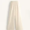 Gerade geschnittene Hose mit seitlichen Rippen und Soft Touch-Modal Gerade geschnittene Hose mit seitlichen Rippen und Soft Touch-Modal