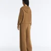 Strukturierte Strickjacke mit Kapuze Strukturierte Strickjacke mit Kapuze