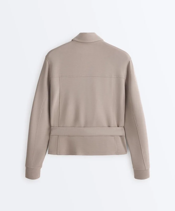 Gerade geschnittene Jacke mit Gürtel und Soft Touch-Modal Gerade geschnittene Jacke mit Gürtel und Soft Touch-Modal