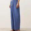 Gerade Hose aus Lyocell-Mischung und 24 % Leinen Gerade Hose aus Lyocell-Mischung und 24 % Leinen