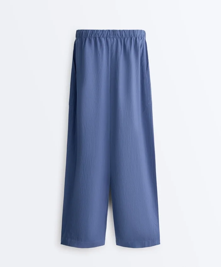 Gerade Hose aus Lyocell-Mischung und 24 % Leinen Gerade Hose aus Lyocell-Mischung und 24 % Leinen