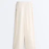 Gerade Hose aus Lyocell-Mischung und 24 % Leinen Gerade Hose aus Lyocell-Mischung und 24 % Leinen