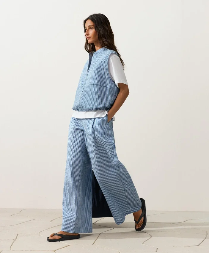 Geradlinige Hose aus Baumwollmischung mit Streifenmuster Geradlinige Hose aus Baumwollmischung mit Streifenmuster