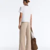 Geradlinige Hose aus Rippstrick Geradlinige Hose aus Rippstrick