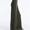 Geradlinige Hose aus Rippstrick Geradlinige Hose aus Rippstrick