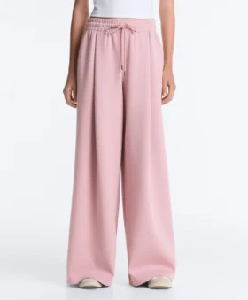 Geradlinige Plissee-Hose aus Baumwollpiqué Geradlinige Plissee-Hose aus Baumwollpiqué