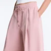 Geradlinige Plissee-Hose aus Baumwollpiqué Geradlinige Plissee-Hose aus Baumwollpiqué