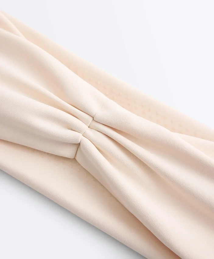 Gerafftes Stirnband für Sportler Gerafftes Stirnband für Sportler