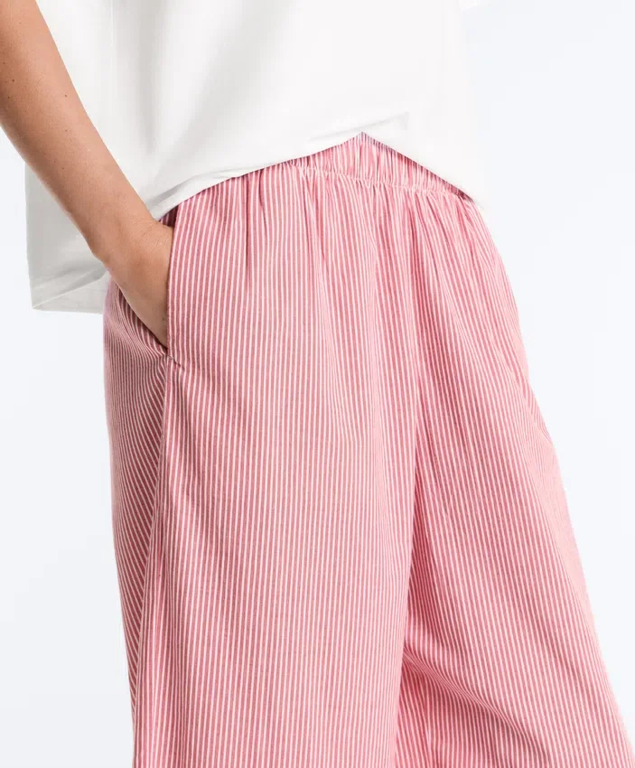 Gestreifte 100 % Baumwoll-Hose mit geradem Bein Gestreifte 100 % Baumwoll-Hose mit geradem Bein
