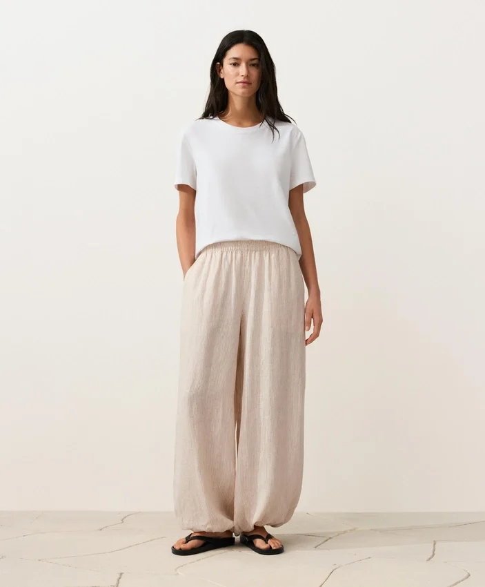 Gestreifte Bloomer-Hose aus 100 % Leinen Gestreifte Bloomer-Hose aus 100 % Leinen