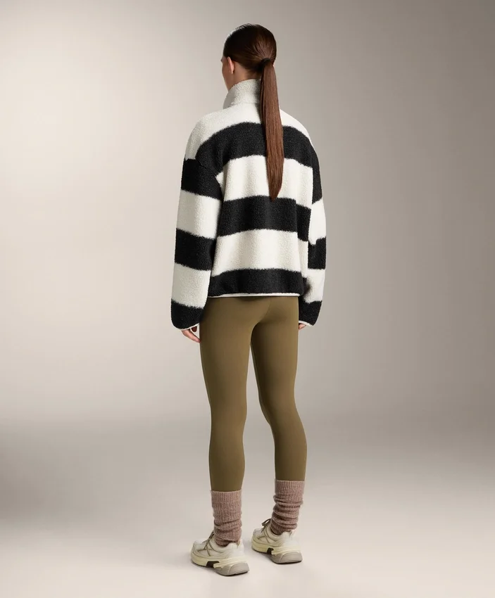 Gestreifte Lammfelljacke Gestreifte Lammfelljacke