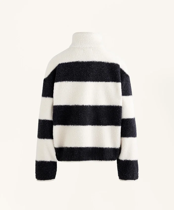 Gestreifte Lammfelljacke Gestreifte Lammfelljacke