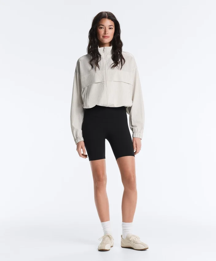 Gestreifte Stretch-Überziehjacke Gestreifte Stretch-Überziehjacke