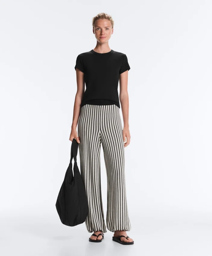 Gestreifte Strick-Bloomer-Hose Gestreifte Strick-Bloomer-Hose