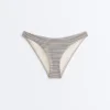 Gestreifter Bikini-Slip mit mittlerer Bedeckung und U-Ausschnitt Gestreifter Bikini-Slip mit mittlerer Bedeckung und U-Ausschnitt