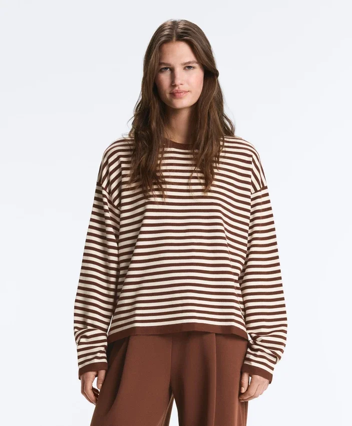 Gestreifter Langarm-Pullover Gestreifter Langarm-Pullover