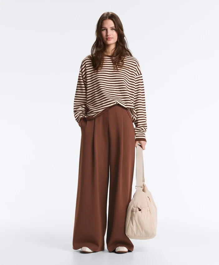 Gestreifter Langarm-Pullover Gestreifter Langarm-Pullover
