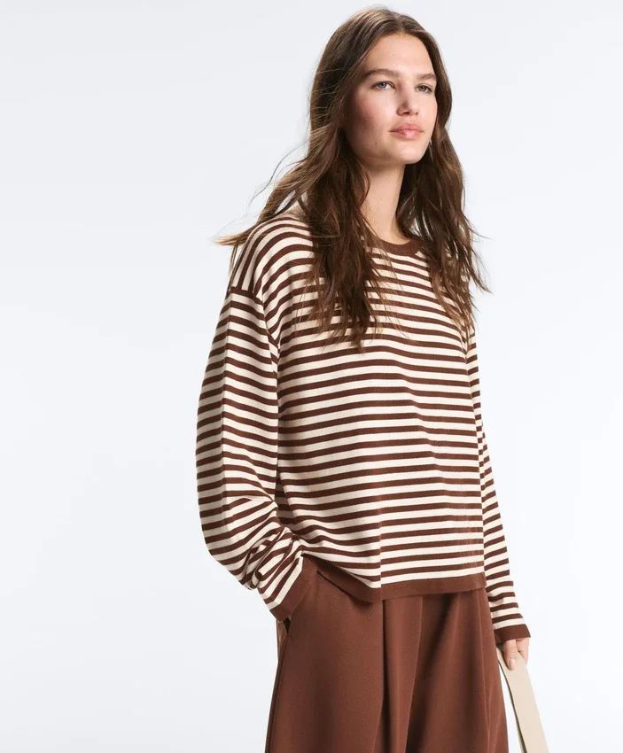 Gestreifter Langarm-Pullover Gestreifter Langarm-Pullover