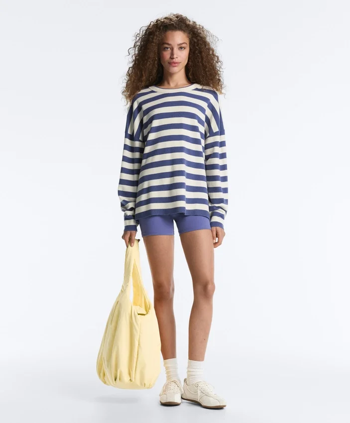 Gestreifter Strickpullover Gestreifter Strickpullover