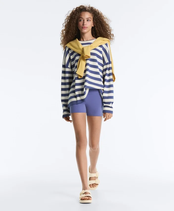 Gestreifter Strickpullover Gestreifter Strickpullover