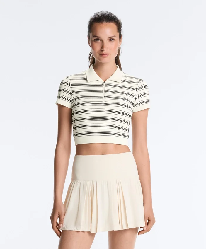 Gestreiftes, nahtloses Kurzarm-Poloshirt für Shorts Gestreiftes, nahtloses Kurzarm-Poloshirt für Shorts