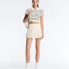Gestreiftes, nahtloses Kurzarm-Poloshirt für Shorts Gestreiftes, nahtloses Kurzarm-Poloshirt für Shorts