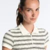 Gestreiftes, nahtloses Kurzarm-Poloshirt für Shorts Gestreiftes, nahtloses Kurzarm-Poloshirt für Shorts