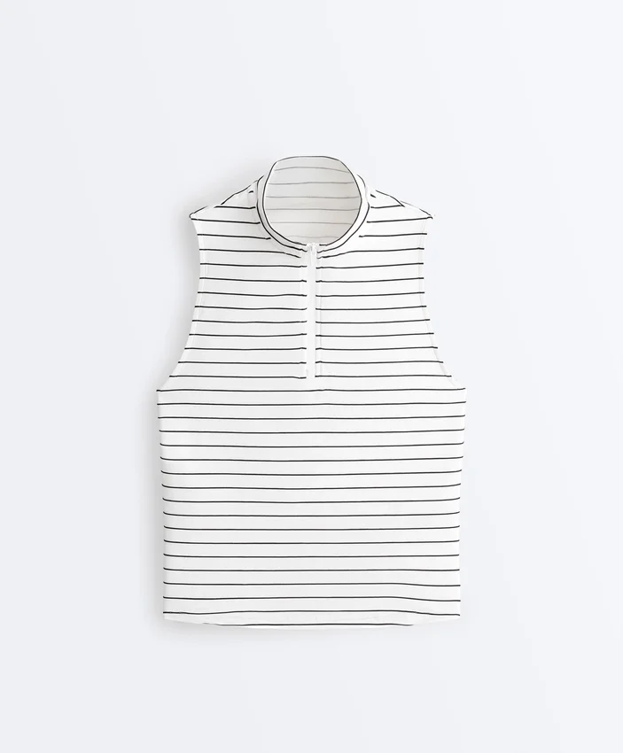 Gestreiftes, ärmelloses T-Shirt mit halbem Reißverschluss Gestreiftes, ärmelloses T-Shirt mit halbem Reißverschluss
