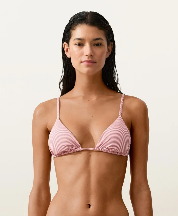 Gestreiftes Triangel-Oberteil für Bikinis Gestreiftes Triangel-Oberteil für Bikinis
