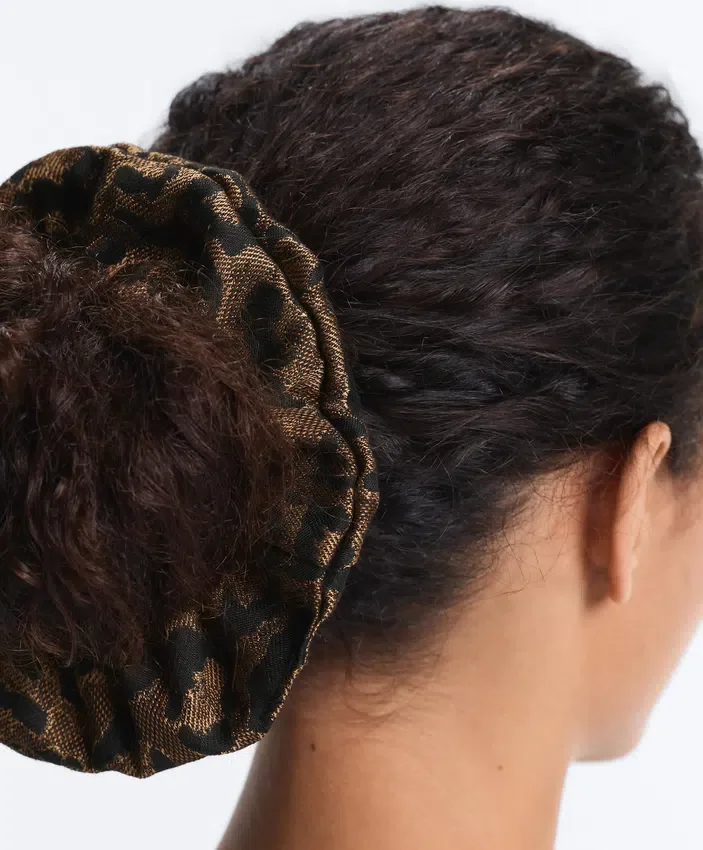 Große Haargummis mit Leoparden-Jacquardmuster Große Haargummis mit Leoparden-Jacquardmuster