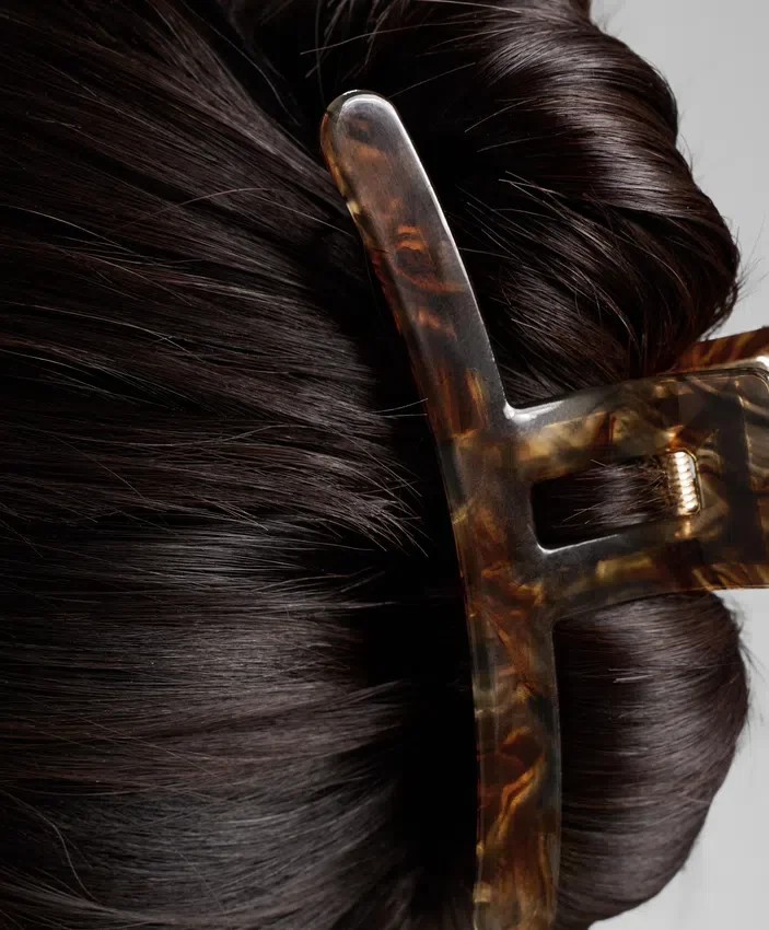 Große Haarschmuck-Spange aus Metall Große Haarschmuck-Spange aus Metall