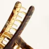 Große Haarschmuck-Spange aus Metall Große Haarschmuck-Spange aus Metall