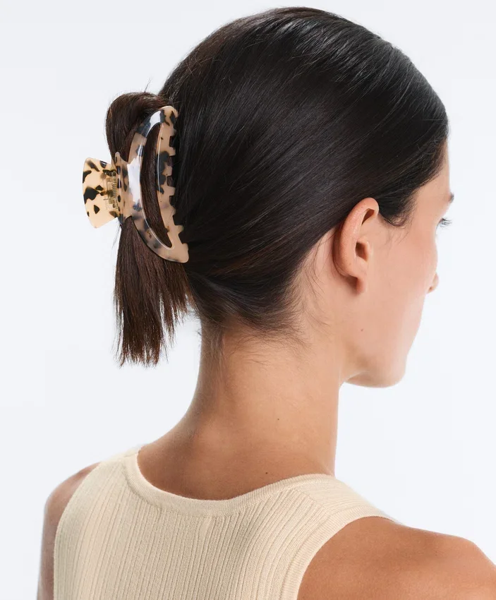 Große Haarschmuck-Spange in Schildpattoptik Große Haarschmuck-Spange in Schildpattoptik