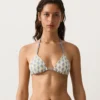 Häkel-Triangel-Bikinis mit kontrastierenden Wellen Häkel-Triangel-Bikinis mit kontrastierenden Wellen