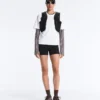 Hoch geschnittene Compressive-Hosen mit 10 cm Beinlänge Hoch geschnittene Compressive-Hosen mit 10 cm Beinlänge