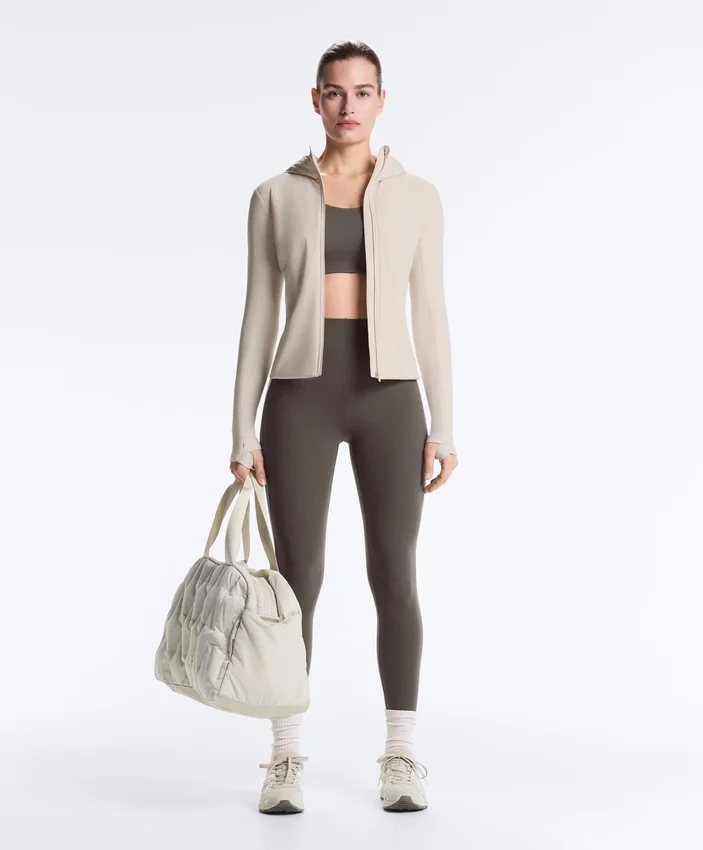 Sport-BH mit festem Halt, Compressive-Wirkung und reflektierenden Details Sport-BH mit festem Halt, Compressive-Wirkung und reflektierenden Details