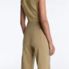 Hoch taillierte Hose mit geradem Bein im Neopren-Look und Paspelierung Hoch taillierte Hose mit geradem Bein im Neopren-Look und Paspelierung