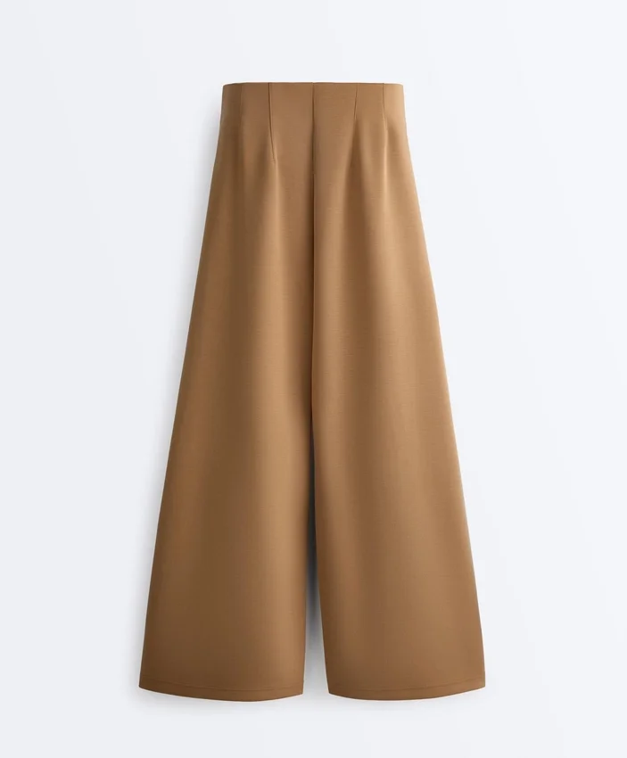 Hoch taillierte Twill-Hose mit weitem Bein und Falten Hoch taillierte Twill-Hose mit weitem Bein und Falten