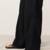 Hose aus 100 % Leinen mit geradem Bein Hose aus 100 % Leinen mit geradem Bein