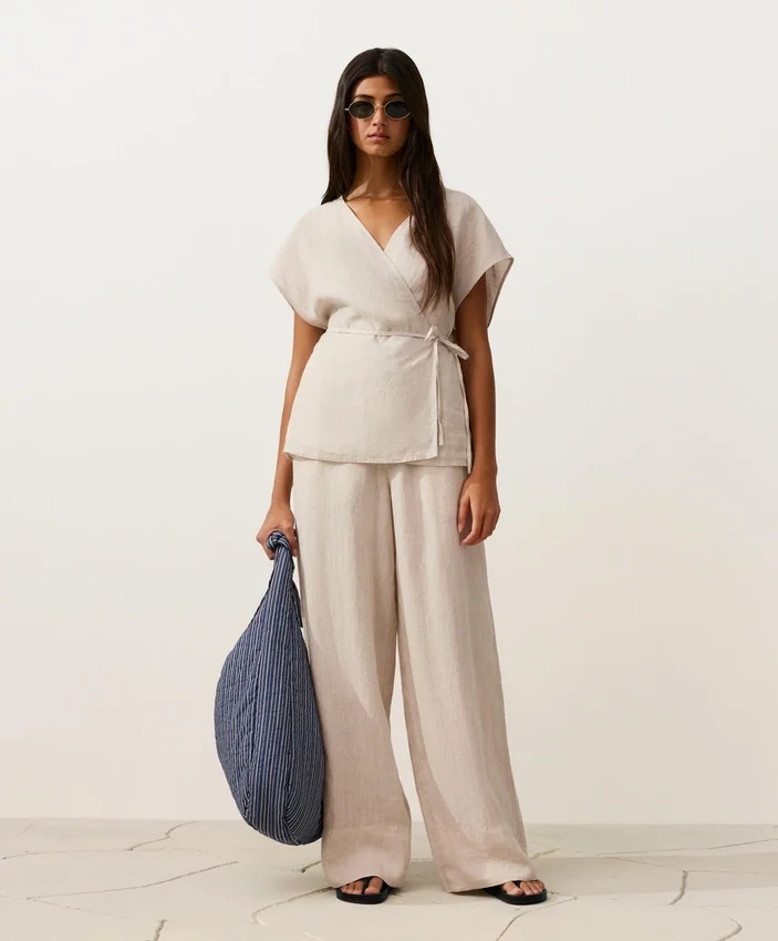 Hose aus 100 % Leinen mit geradem Bein Hose aus 100 % Leinen mit geradem Bein