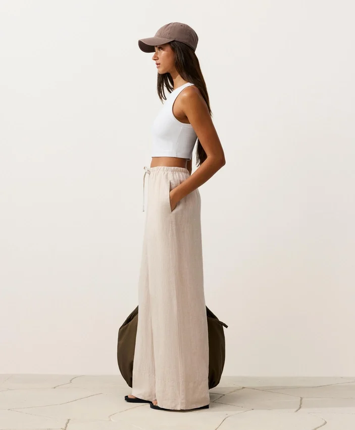 Hose aus 100 % Leinen mit geradem Bein Hose aus 100 % Leinen mit geradem Bein