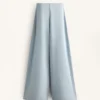 Hose mit asymmetrischen Streifen aus Modal Hose mit asymmetrischen Streifen aus Modal