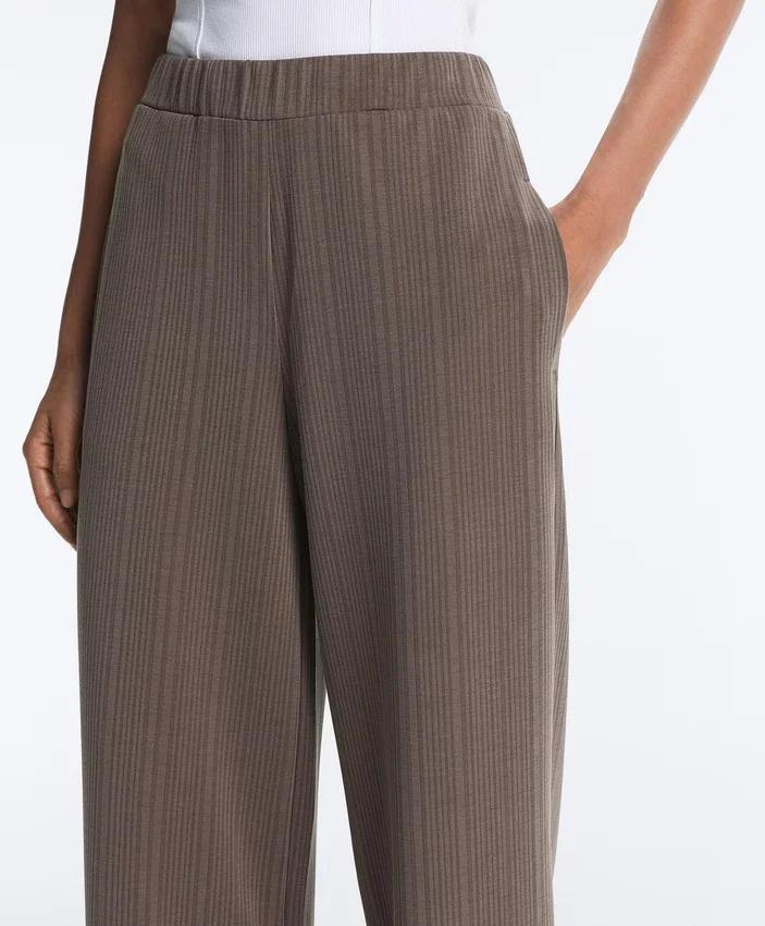 Hose mit geradem Bein, asymmetrischem Streifen und Modal Hose mit geradem Bein, asymmetrischem Streifen und Modal