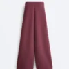 Hose mit geradem Bein aus Baumwollmischung Hose mit geradem Bein aus Baumwollmischung